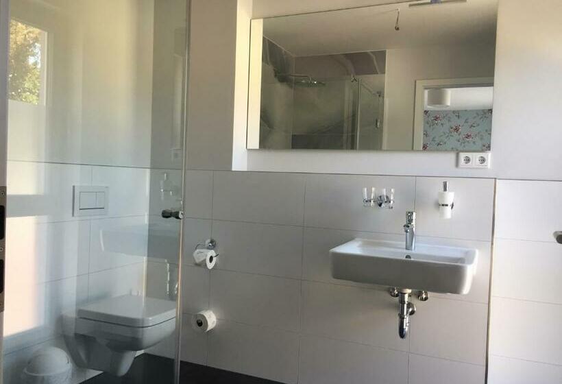 بنسيون Bei Meyers   Leipzig Neue Messe