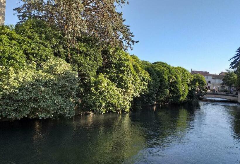 膳宿费 Le Petit Jardin ..