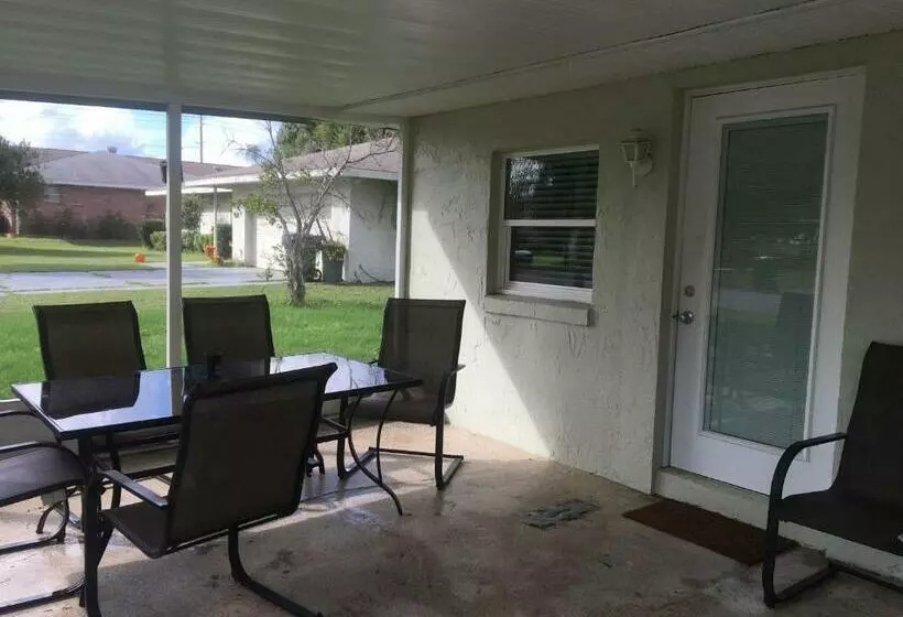 پانسیون Private Entrance 1 Bd Guest Suite In Cypress Gardens Near Legoland