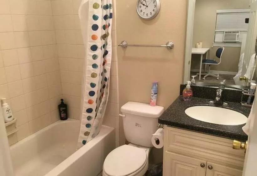 پانسیون Private Entrance 1 Bd Guest Suite In Cypress Gardens Near Legoland