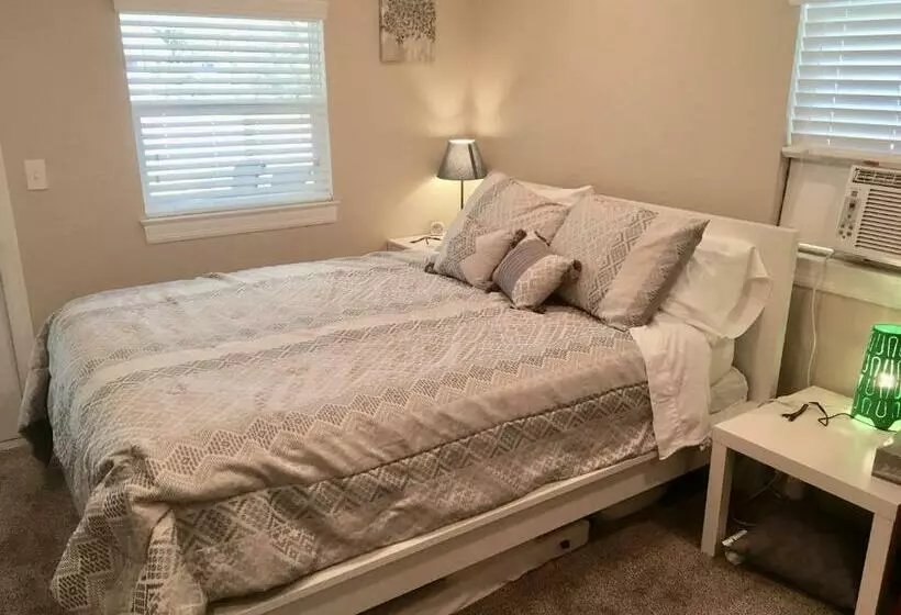 پانسیون Private Entrance 1 Bd Guest Suite In Cypress Gardens Near Legoland