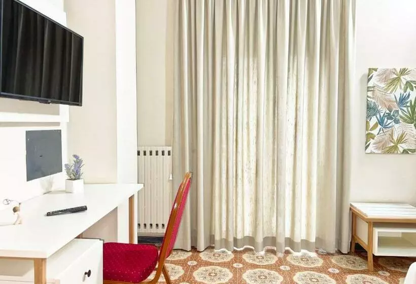 Aamiaismajoitus (B&B) Donna Felì