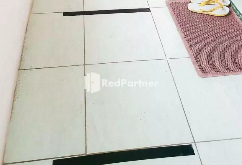 ホテル Kayra Homestay Syariah @ Frans Seda Kupang Redpartner