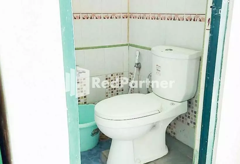 ホテル Kayra Homestay Syariah @ Frans Seda Kupang Redpartner