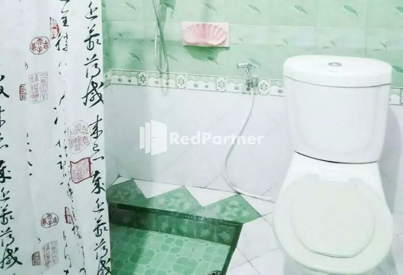 ホテル Kayra Homestay Syariah @ Frans Seda Kupang Redpartner