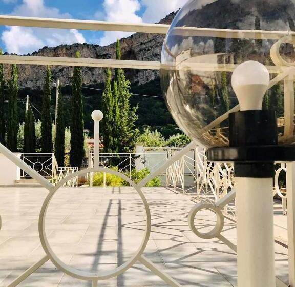 پانسیون Al Tempio Della Pace