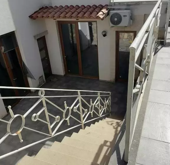 Majatalo Al Tempio Della Pace