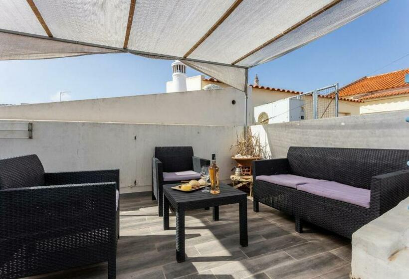 بنسيون Boho Bispo