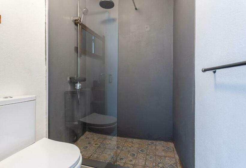 بنسيون Boho Bispo