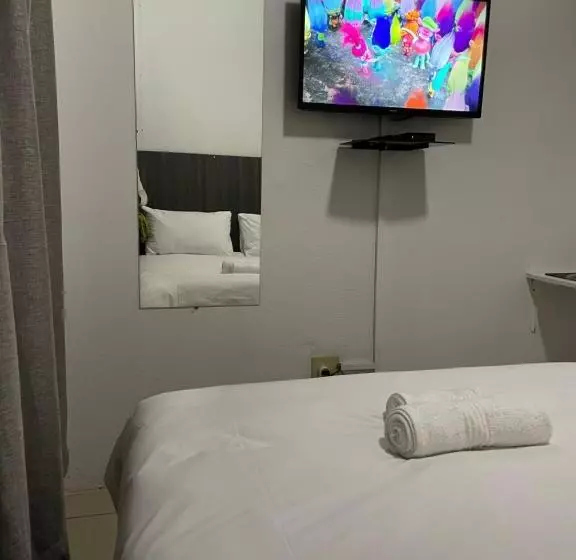 پانسیون Host Hub Guest House