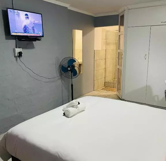 پانسیون Host Hub Guest House