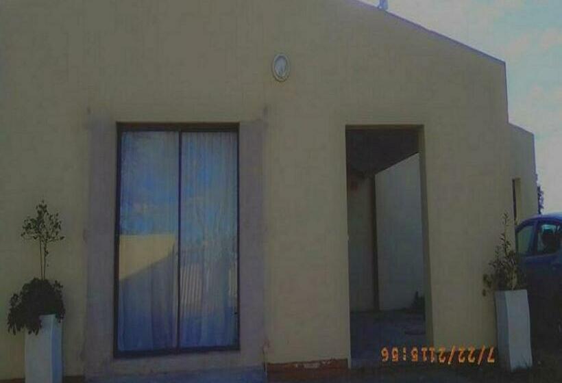 פנסיון Imimangaliso Guest House