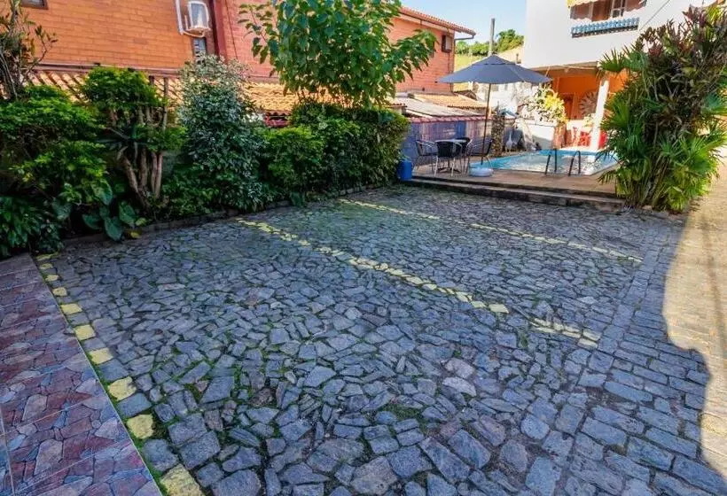 ペンション Pousada Oca Porã