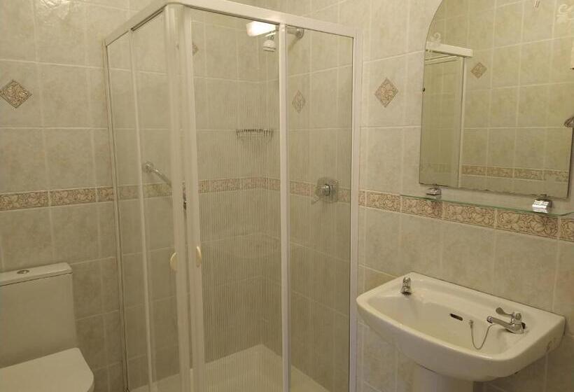 مبيت وإفطار Redwood