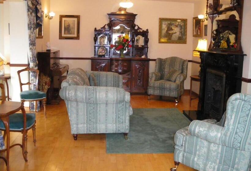 مبيت وإفطار Redwood