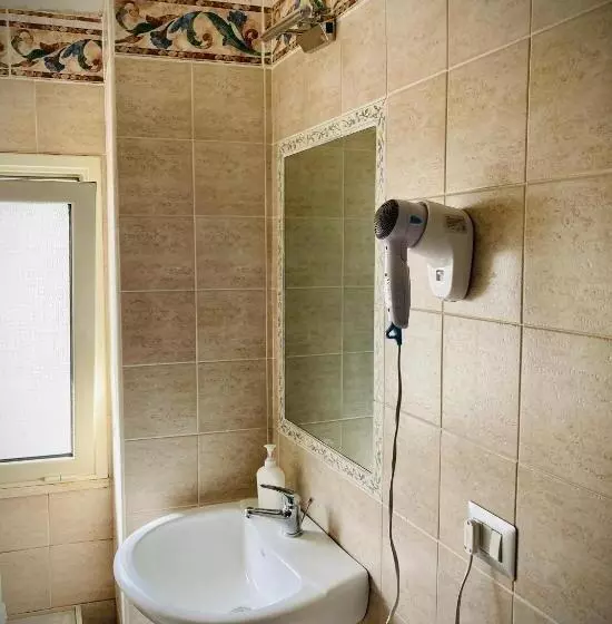 민박 Villa Scilla E Cariddi