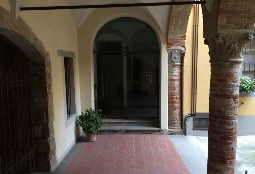 Casa Mario Lupo Apartments And Rooms