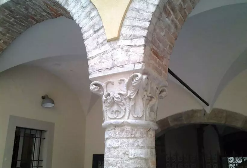 Casa Mario Lupo Apartments And Rooms