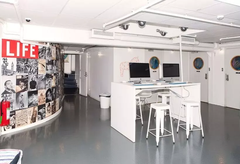 City Backpackers Hostel