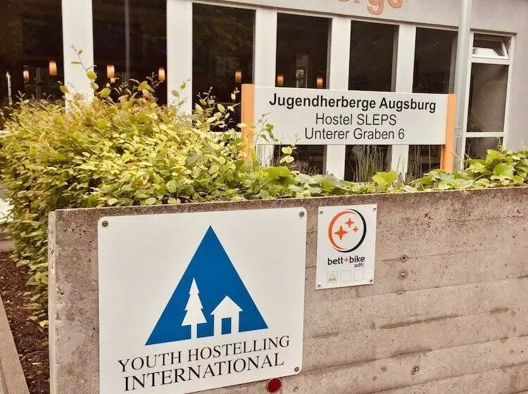 Djh Jugendherberge Augsburg   Hostel