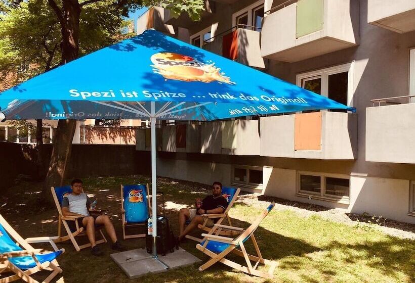 Djh Jugendherberge Augsburg   Hostel