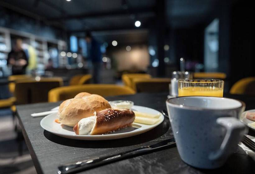 Djh Jugendherberge Augsburg   Hostel