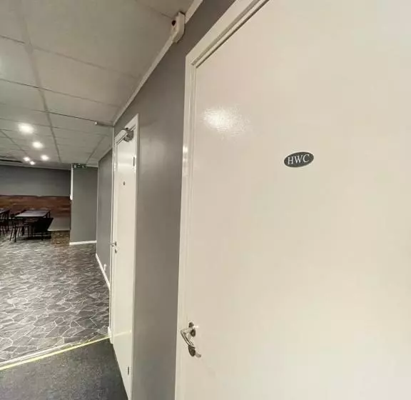 Grad Hotel And Hostel