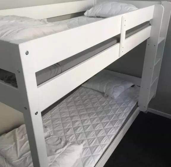 Grad Hotel And Hostel