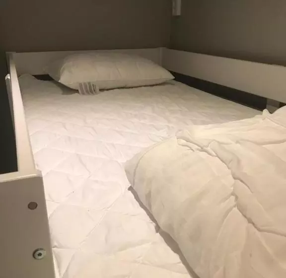 Grad Hotel And Hostel