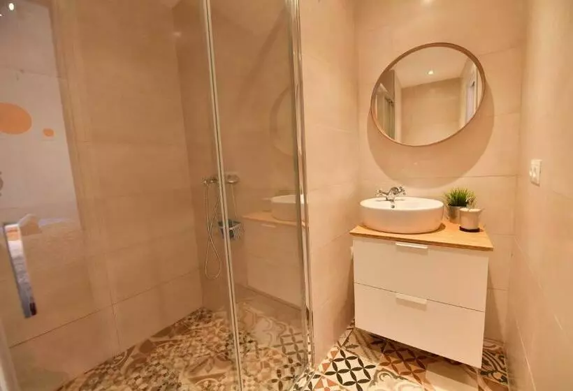 Hostelli La Casa Mata Central