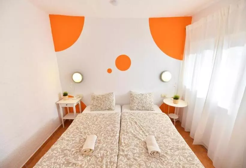 Hostelli La Casa Mata Central