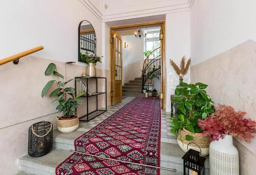 Szálloda Arcus Garden