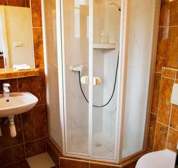 Szálloda Arcus Garden