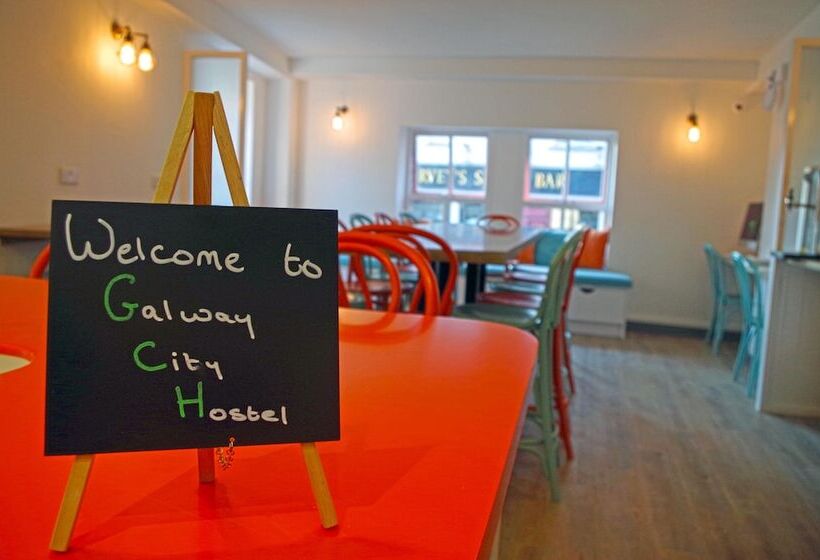 酒店 Galway City Hostel   Solo Traveller Hostel