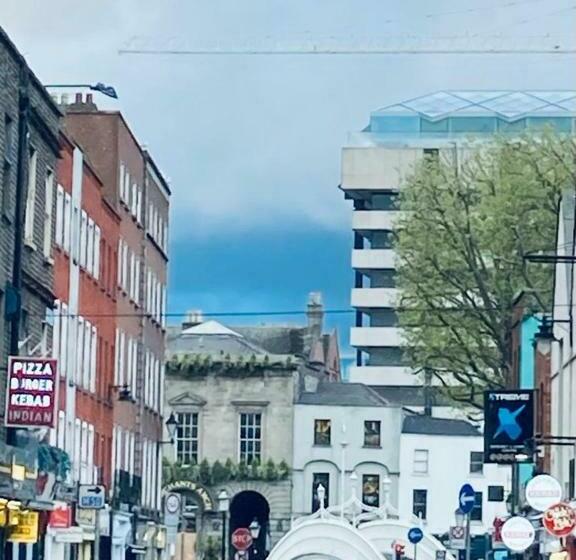 酒店 Pillar Guesthouse B&b