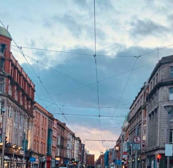 酒店 Pillar Guesthouse B&b