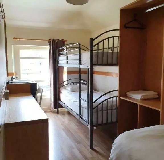 Hotel Pillar Guesthouse B&b