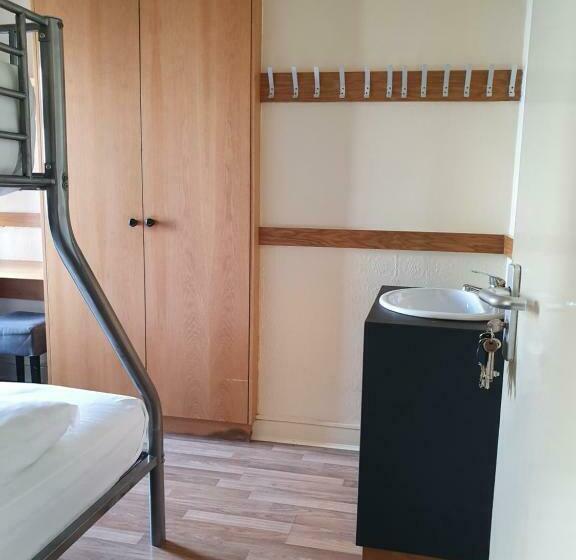 酒店 Pillar Guesthouse B&b