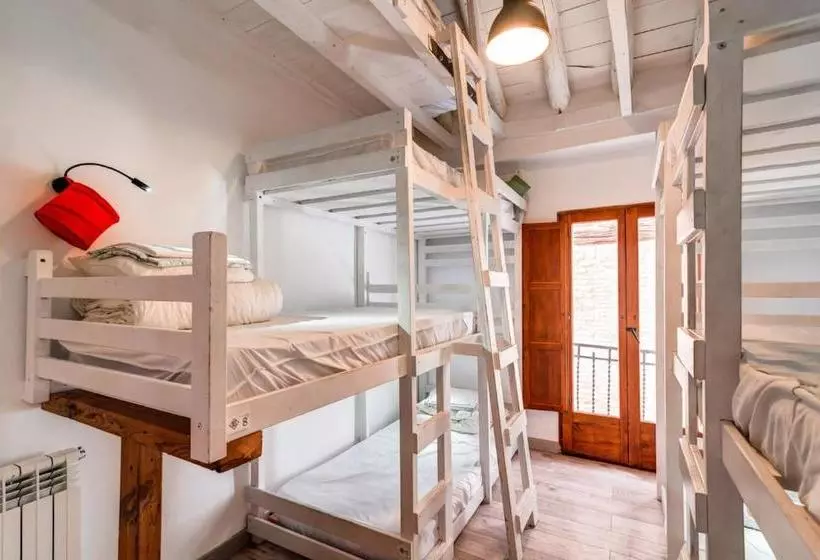 Makuto Coliving House