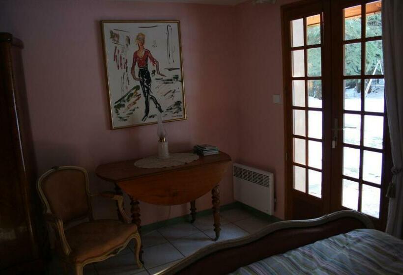 ベッドアンドブレックファースト Le Pra D Alart