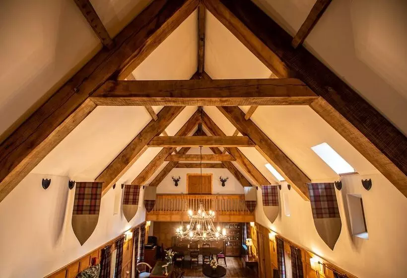 Aamiaismajoitus (B&B) White Rose Tower