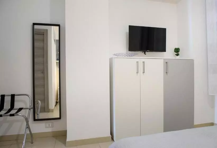 Madagì Beachfront Apartments