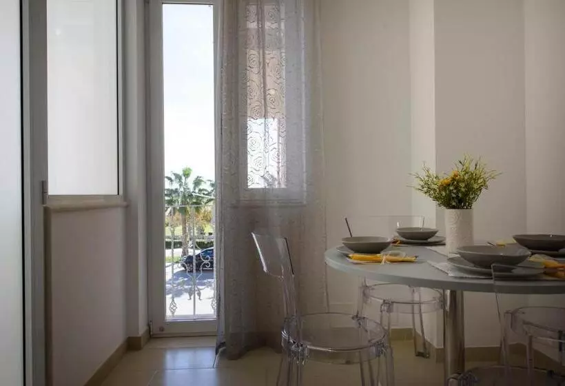 Madagì Beachfront Apartments