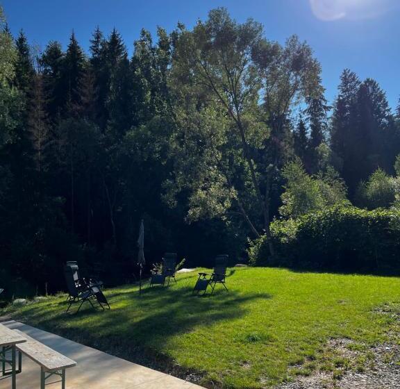 ペンション Cazare Luxandra