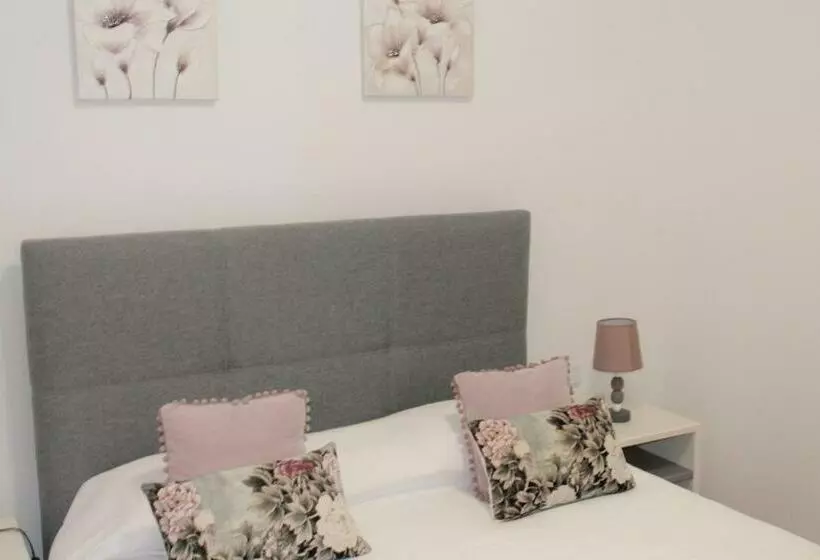 ペンション Girassol Alojamento Local