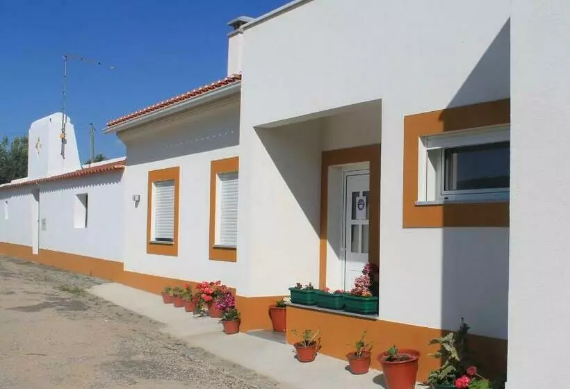 ペンション Girassol Alojamento Local