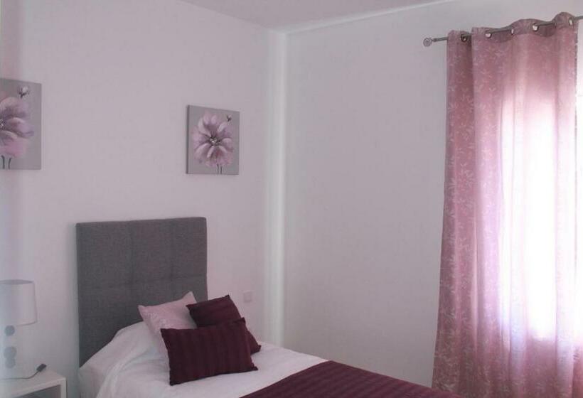 펜션 Girassol Alojamento Local