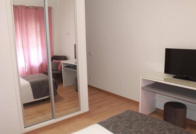 펜션 Girassol Alojamento Local