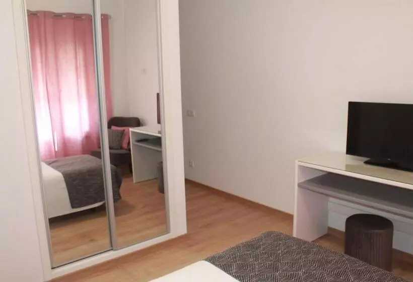 ペンション Girassol Alojamento Local