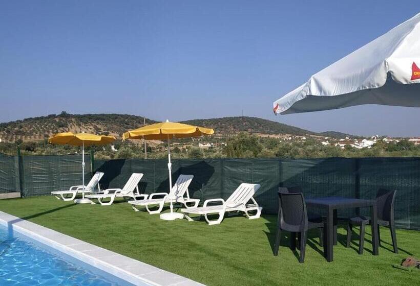 펜션 Girassol Alojamento Local